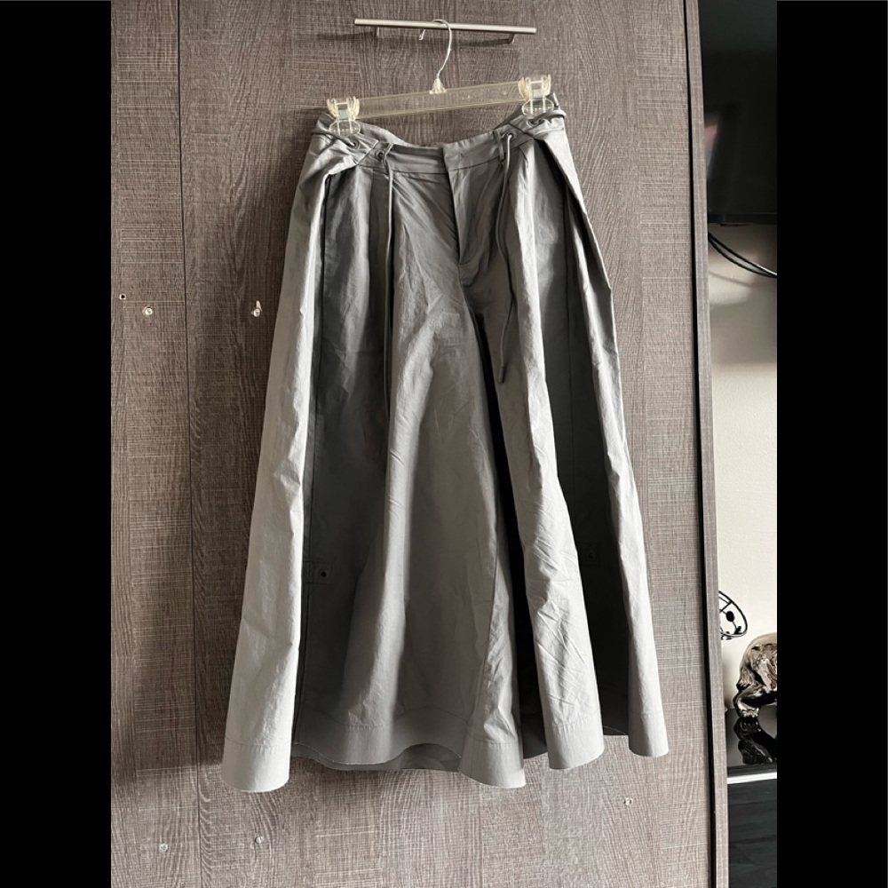 Skirt- pants